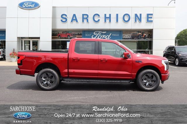 New 2025 Ford F150 Lightning Lariat w/ Max Trailer Tow Package AWD/4WD image 1