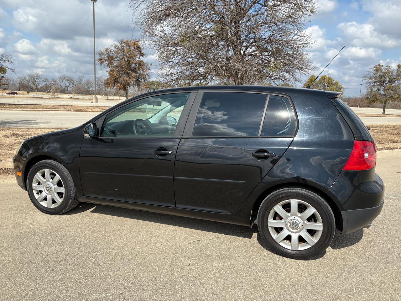 Used 2006 Volkswagen Rabbit 4-Door image 47