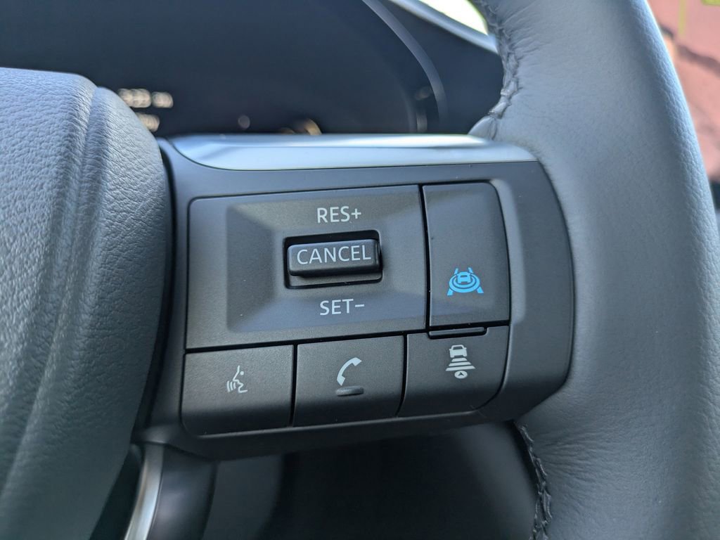 New 2026 INFINITI QX60 Luxe w/ Family Package image 30