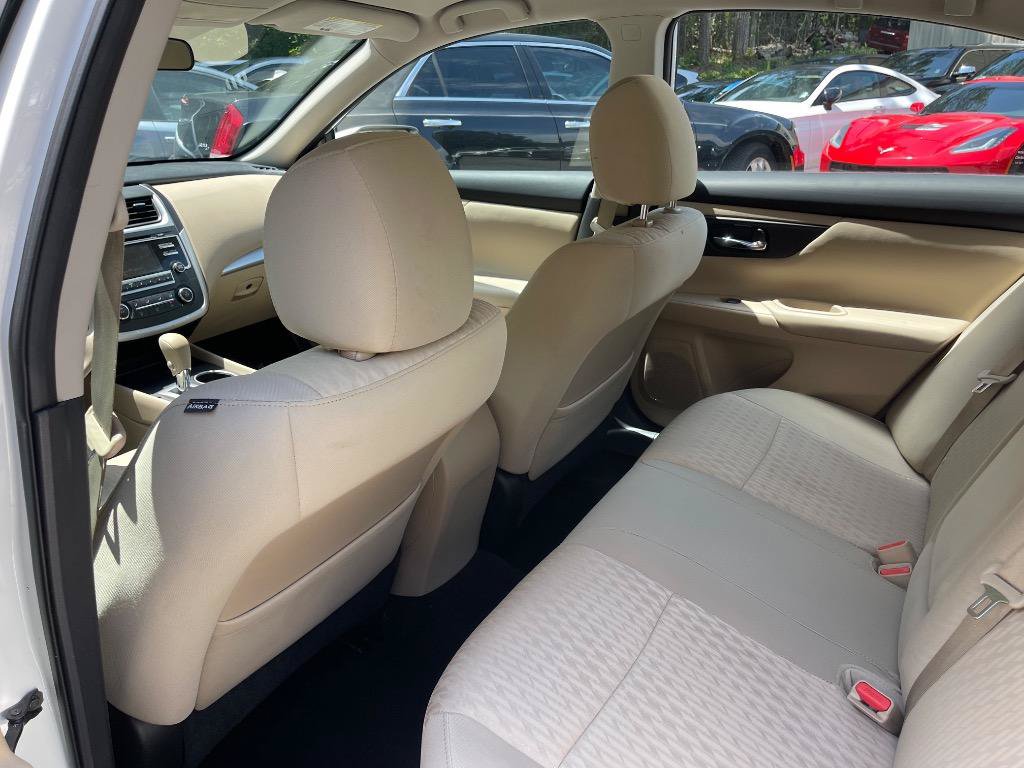 Used 2016 Nissan Altima 2.5 S w/ Power Driver Seat Package FWD image 27
