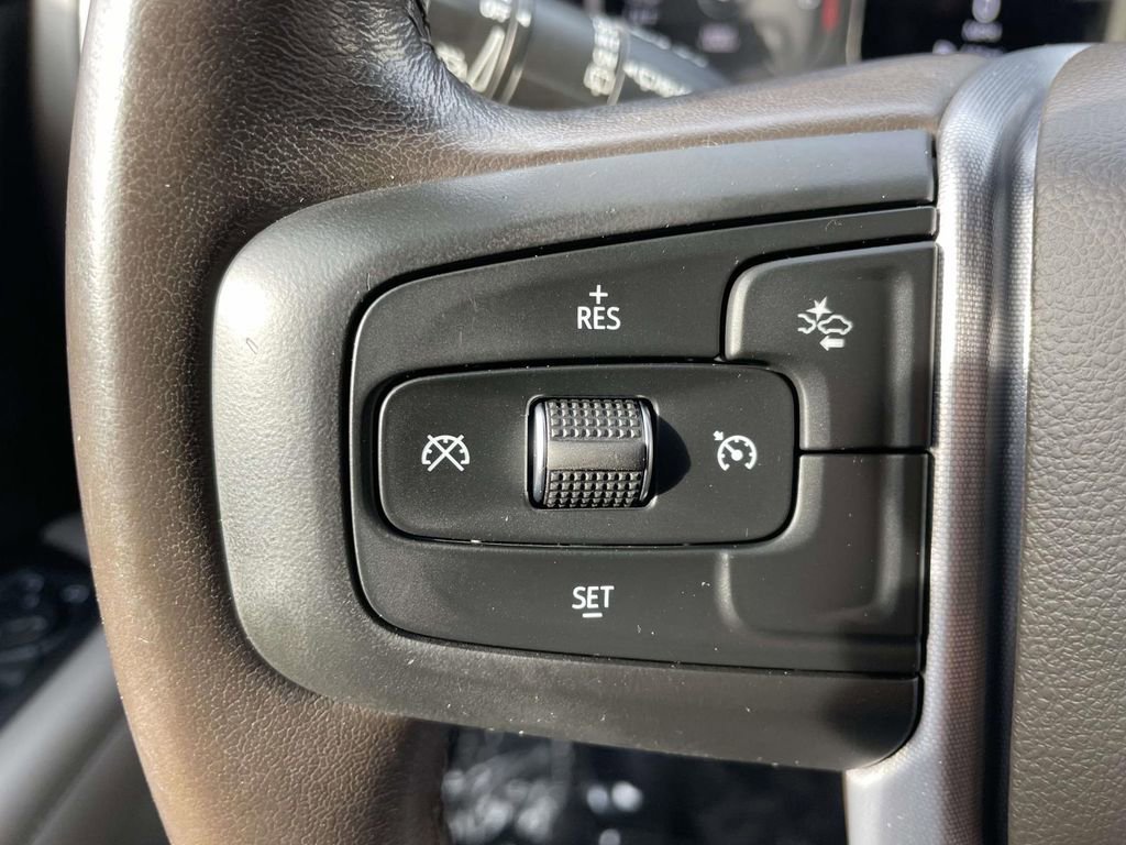 Used 2021 GMC Yukon SLT image 31