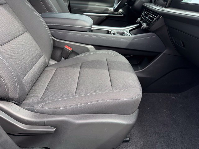 New 2027 Chevrolet Traverse LT w/ Driver Confidence Package FWD image 15