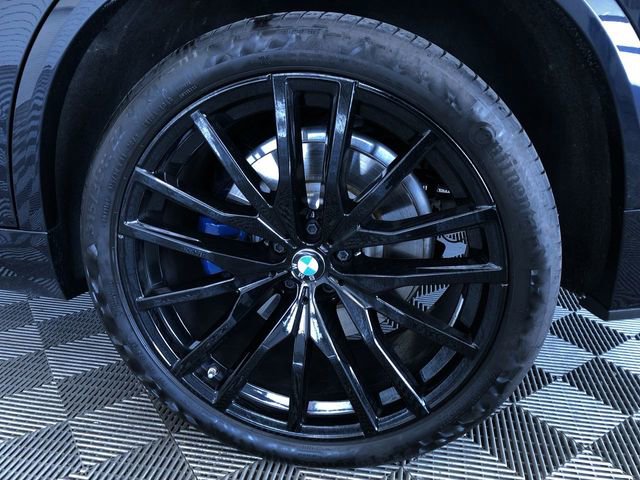 Used 2021 BMW X5 M50i w/ Executive Package image 17