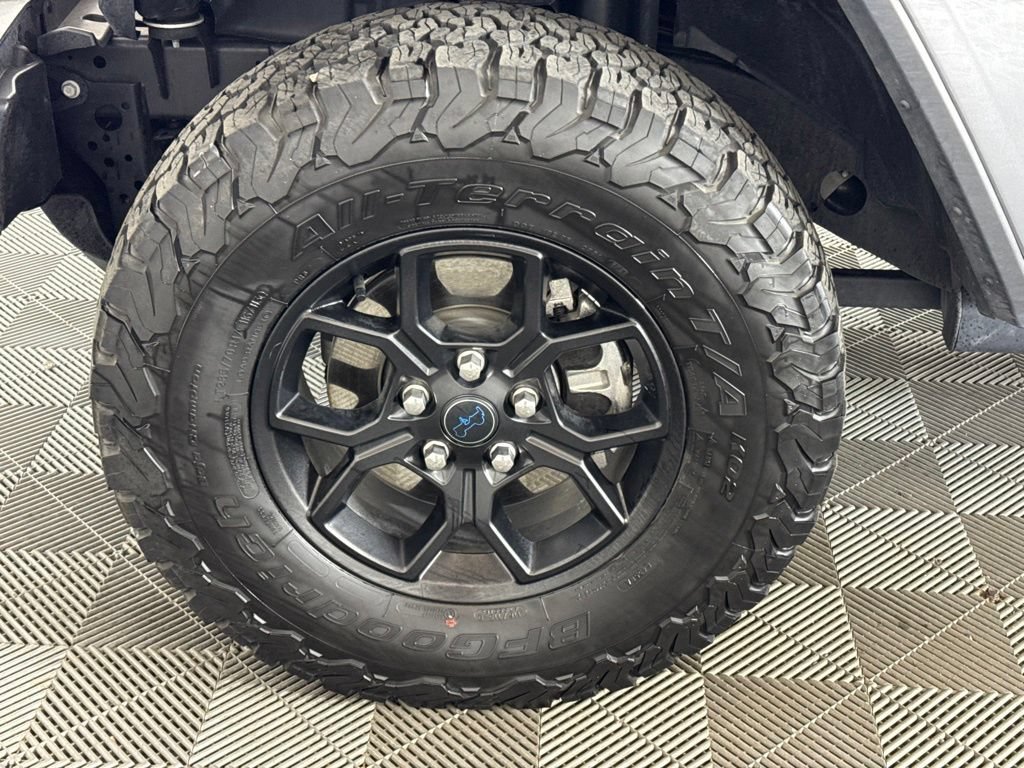 Certified 2024 Jeep Wrangler Unlimited AWD/4WD image 9