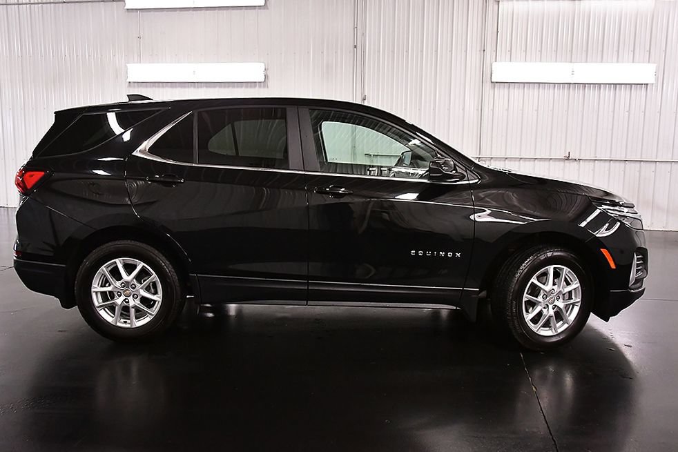 Used 2024 Chevrolet Equinox LT AWD/4WD image 8