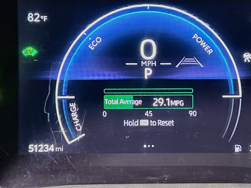 Used 2025 Toyota Camry SE FWD image 19