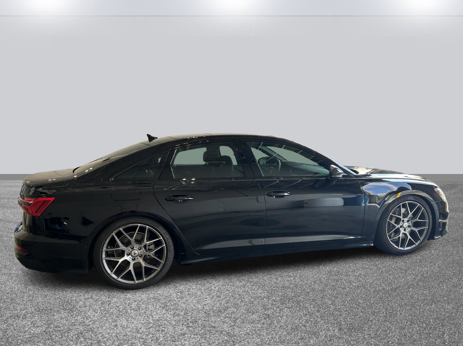 Used 2022 Audi A6 3.0T Premium image 4