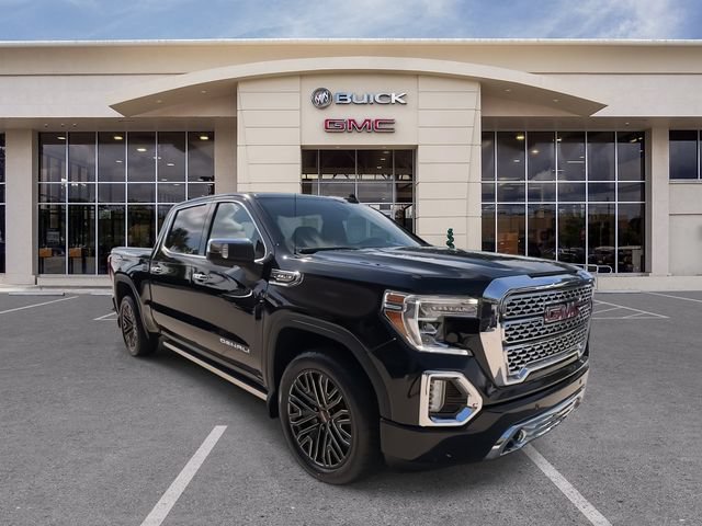 Used 2022 GMC Sierra 1500 Denali w/ Denali Premium Package AWD/4WD image 3
