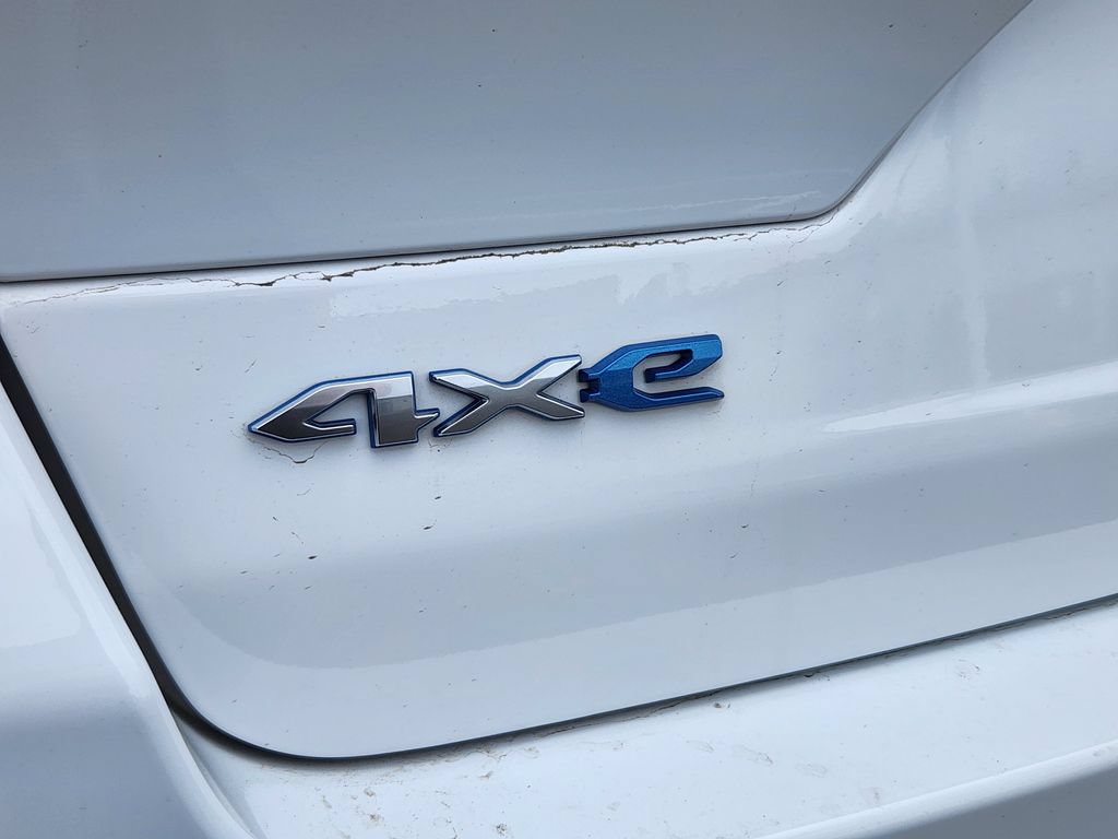 Used 2024 Jeep Grand Cherokee Limited 4xe w/ Trailer Tow Package AWD/4WD image 12