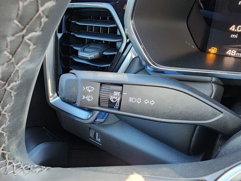 New 2026 GMC Canyon Elevation w/ Convenience Package image 21