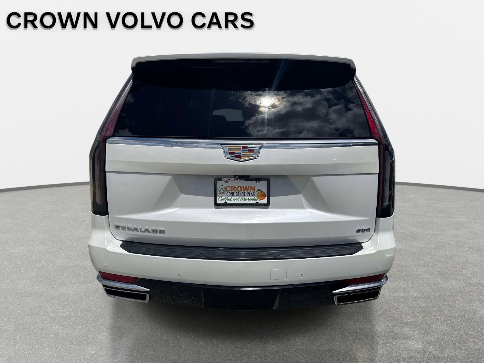 Used 2022 Cadillac Escalade ESV Premium Luxury w/ Performance Package AWD/4WD image 6