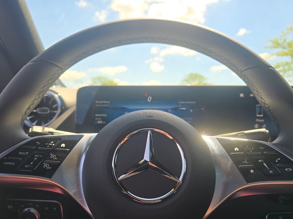 New 2026 Mercedes-Benz GLA 250 4MATIC image 28
