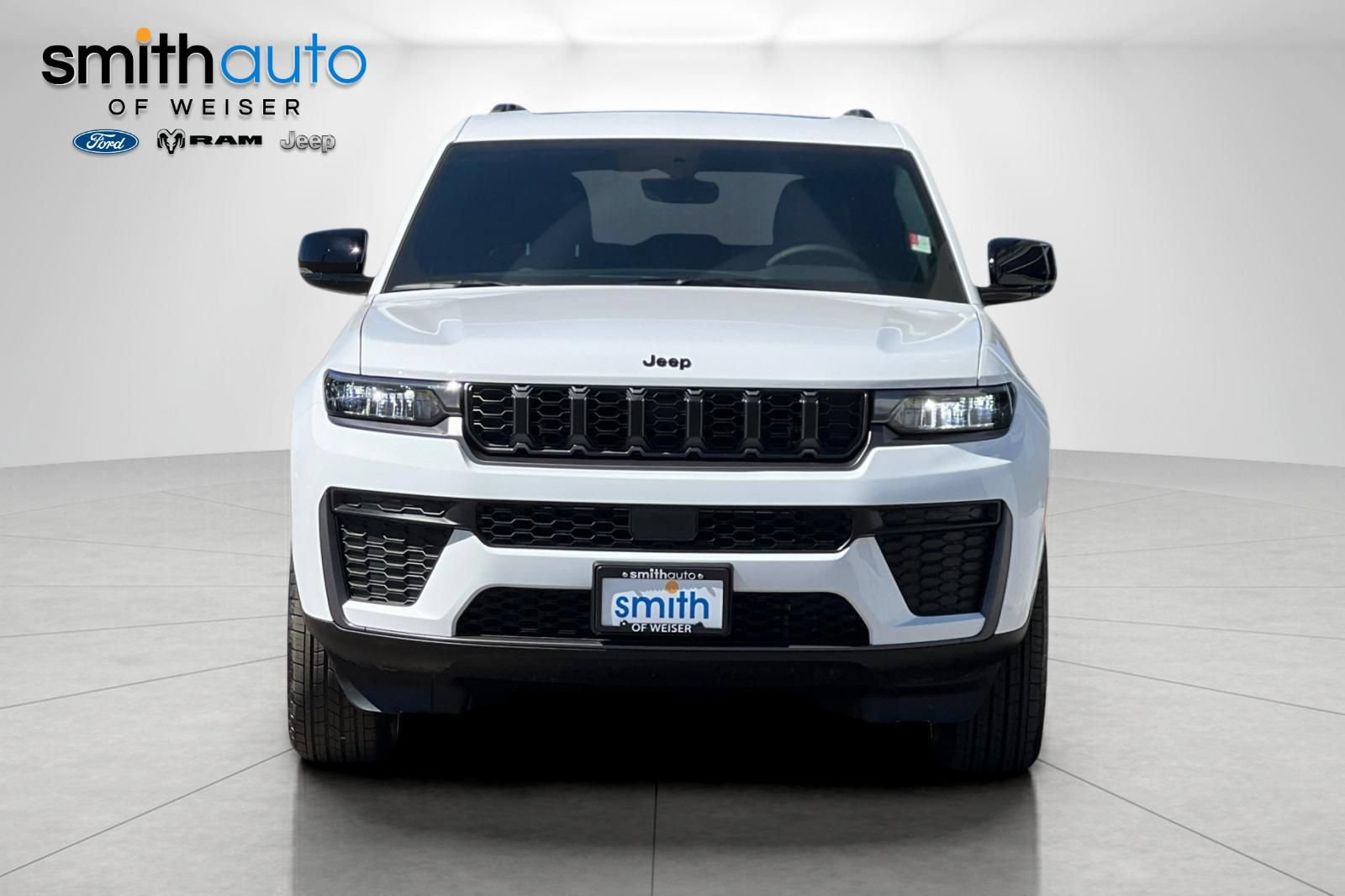 New 2026 Jeep Grand Cherokee Altitude AWD/4WD image 3