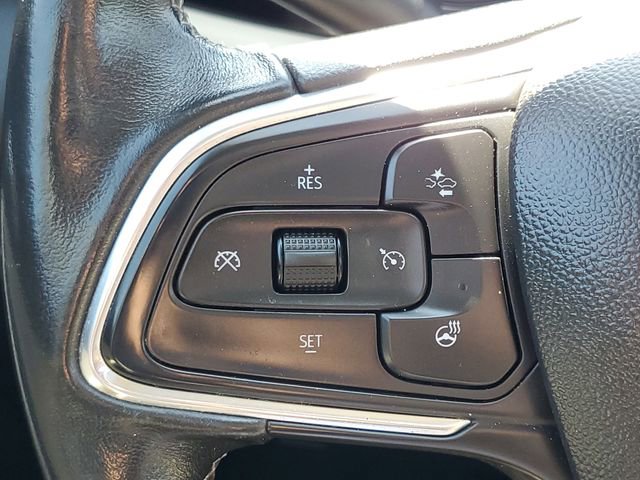 Used 2020 Buick Encore GX Essence w/ Experience Buick Package FWD image 17