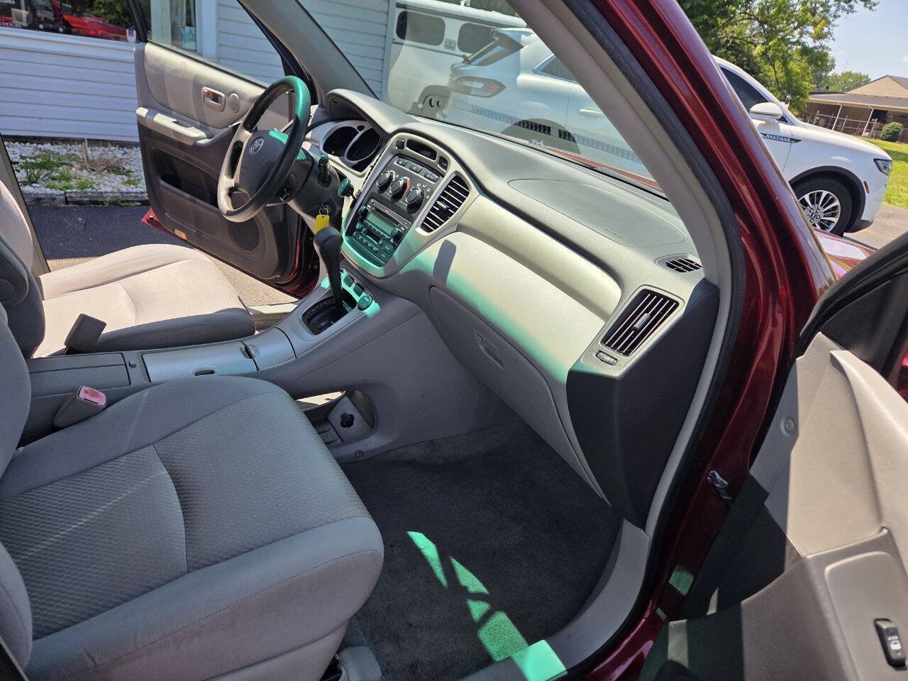 Used 2007 Toyota Highlander 2WD w/ Extra Value Pkg #2 image 19