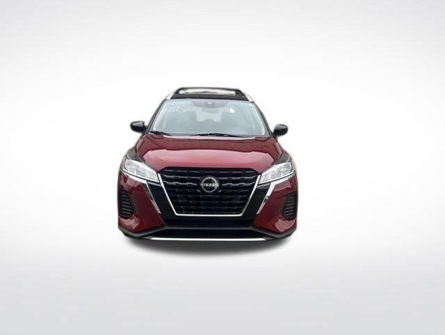 Used 2024 Nissan Kicks SV w/ Exterior Package FWD image 7