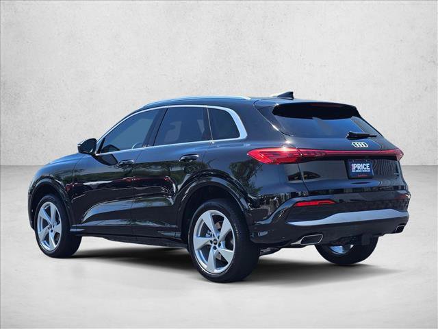 Certified 2025 Audi Q5 Premium AWD/4WD image 8