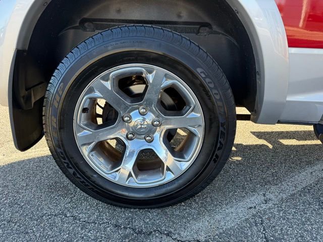 Used 2012 RAM 1500 Laramie image 13