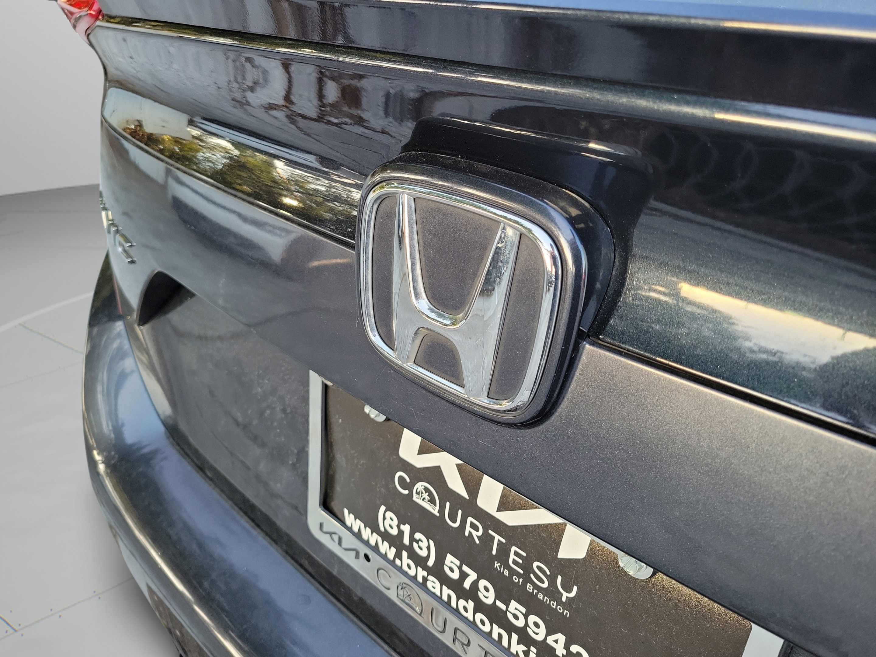 Used 2018 Honda Civic EX-L image 31