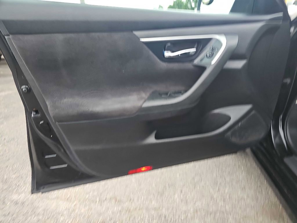 Used 2013 Nissan Altima 2.5 S image 19