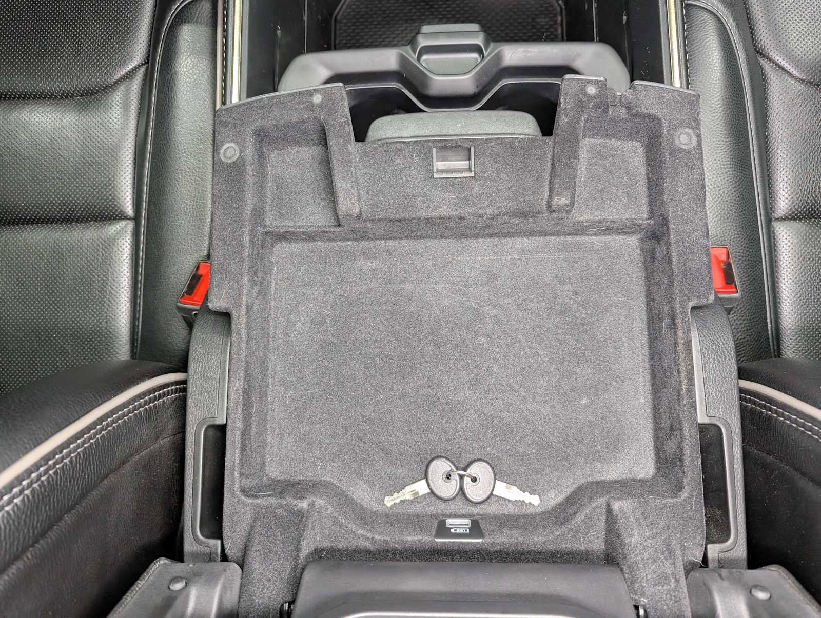 Used 2020 RAM 1500 Limited image 23