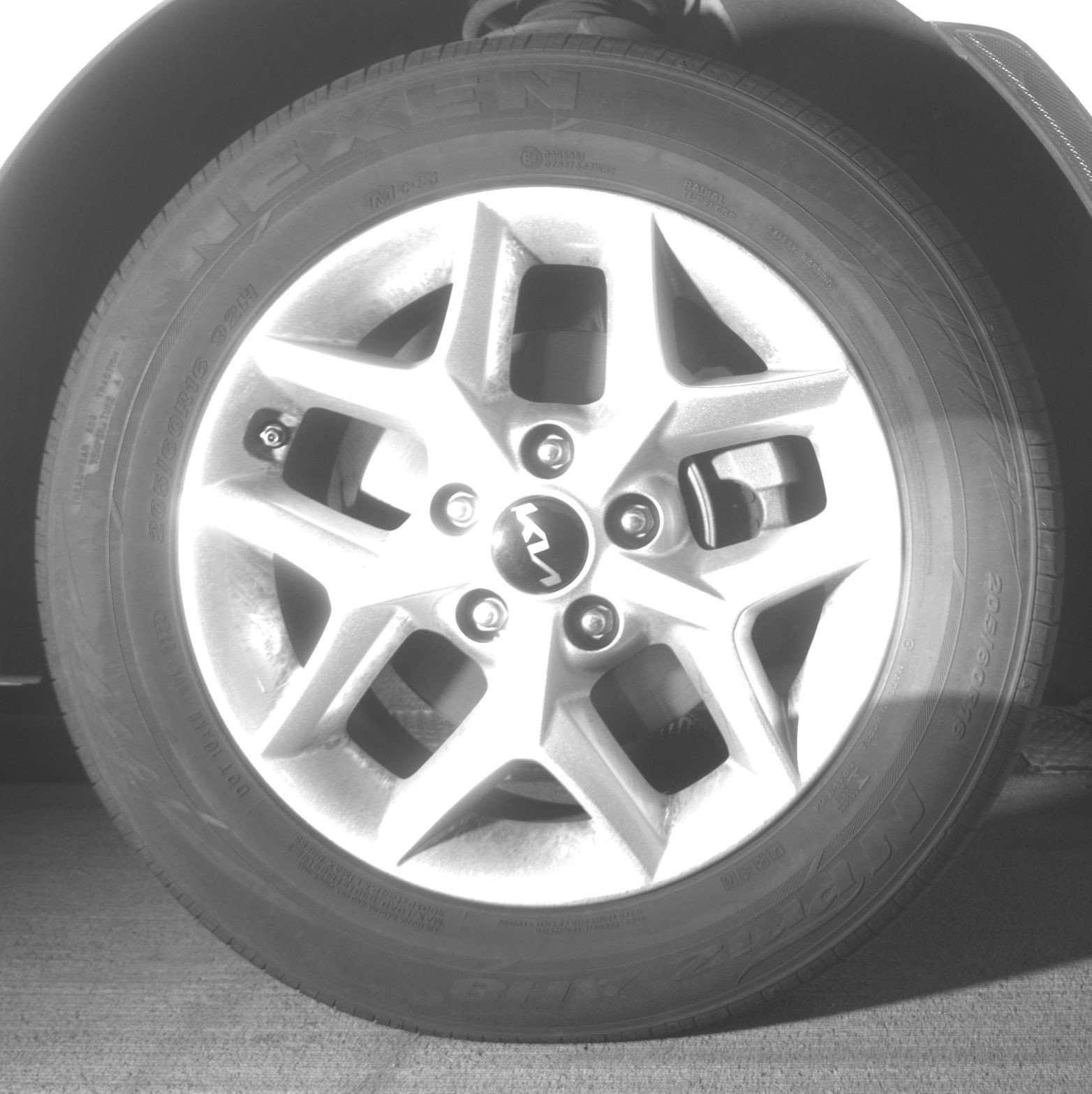 Used 2025 Kia Soul LX w/ LX Technology Package FWD image 13