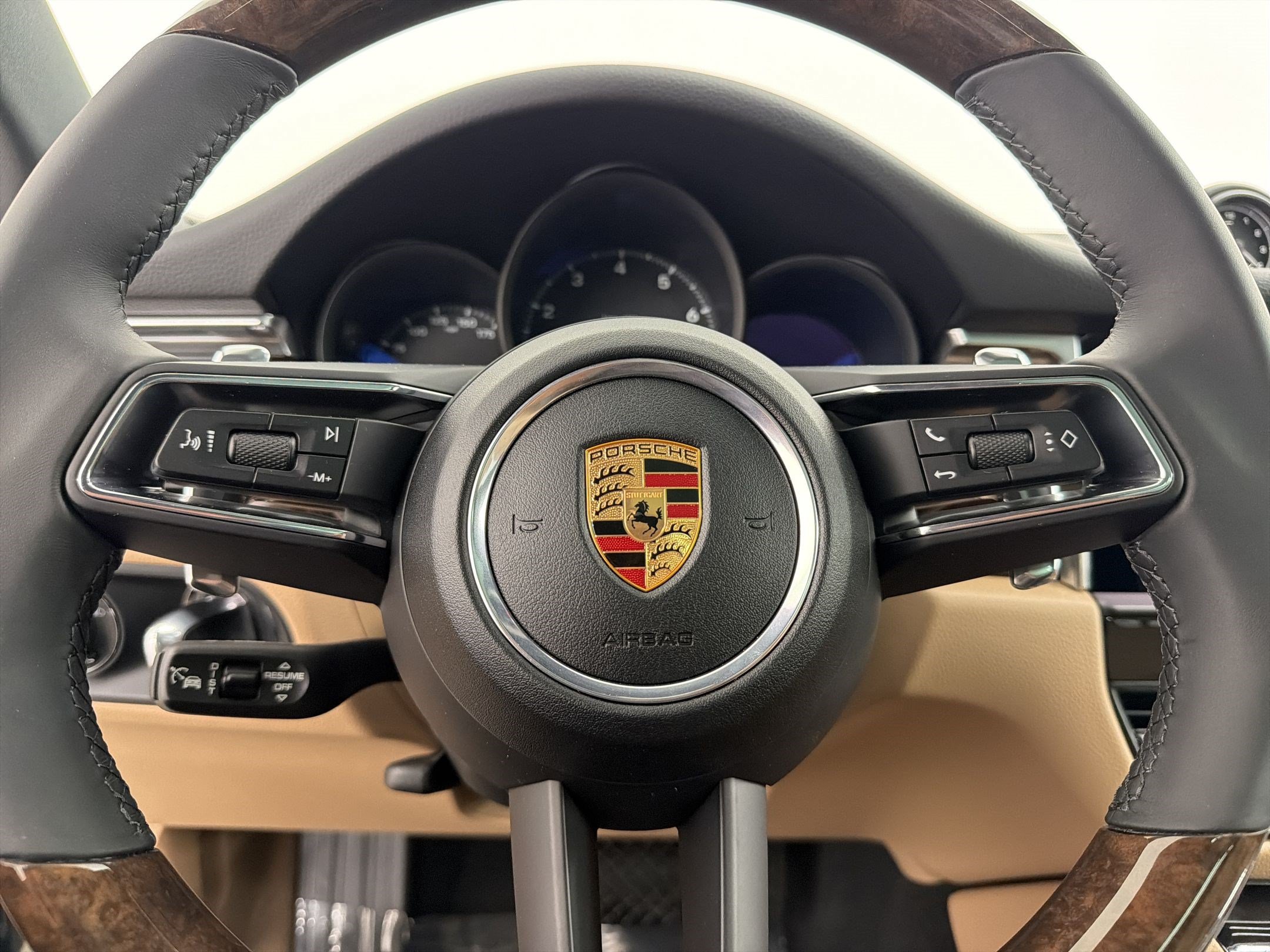 New 2026 Porsche Macan AWD/4WD image 19