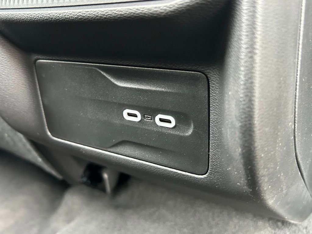 New 2026 Jeep Cherokee Limited image 39