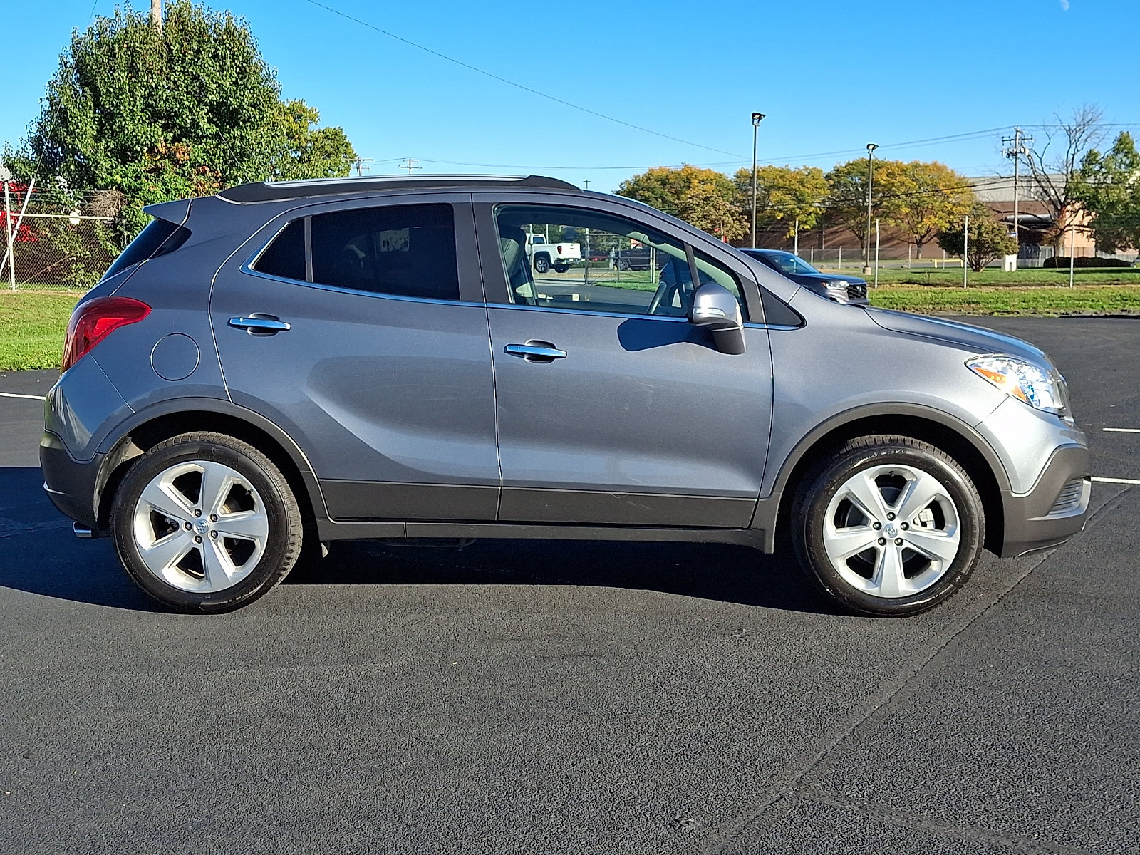 Used 2015 Buick Encore AWD image 7