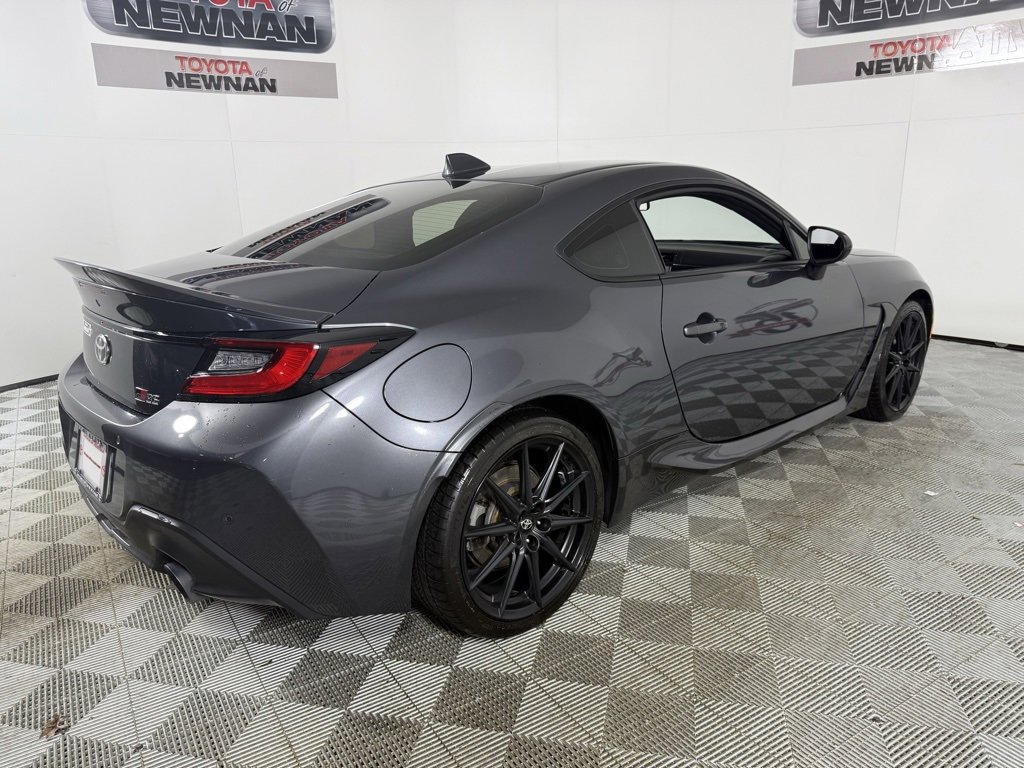 Used 2023 Toyota GR86 Premium w/ ALL Weather Mat Package (TMS) image 13