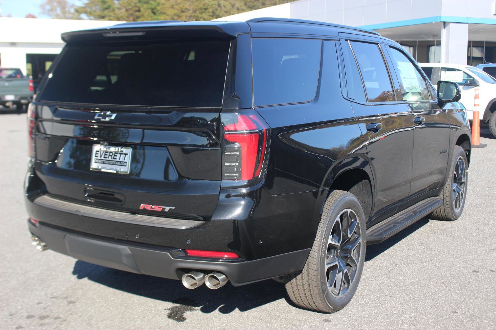 New 2025 Chevrolet Tahoe RST image 7