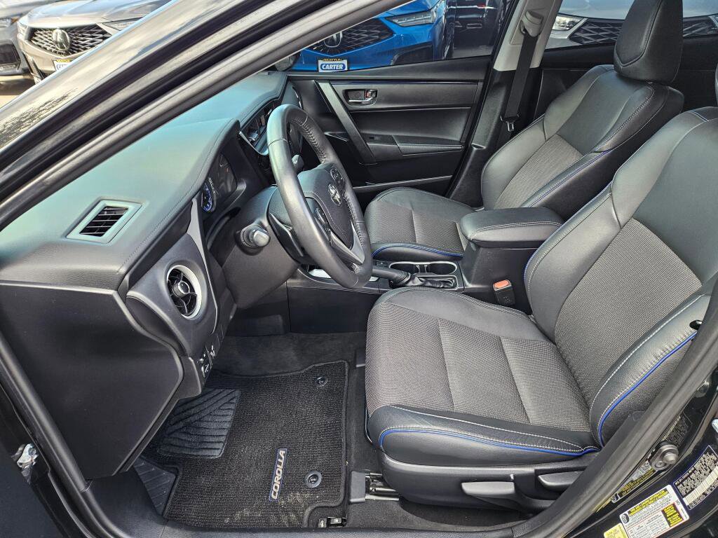 Used 2017 Toyota Corolla SE w/ Carpet Mat Package (TMS) image 22
