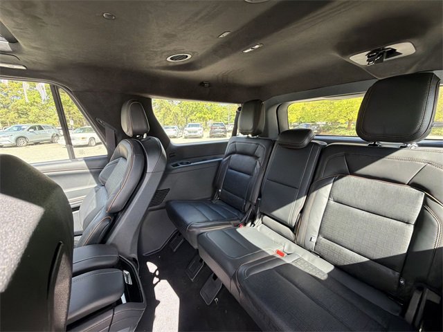 New 2025 Lincoln Navigator L Black Label image 24