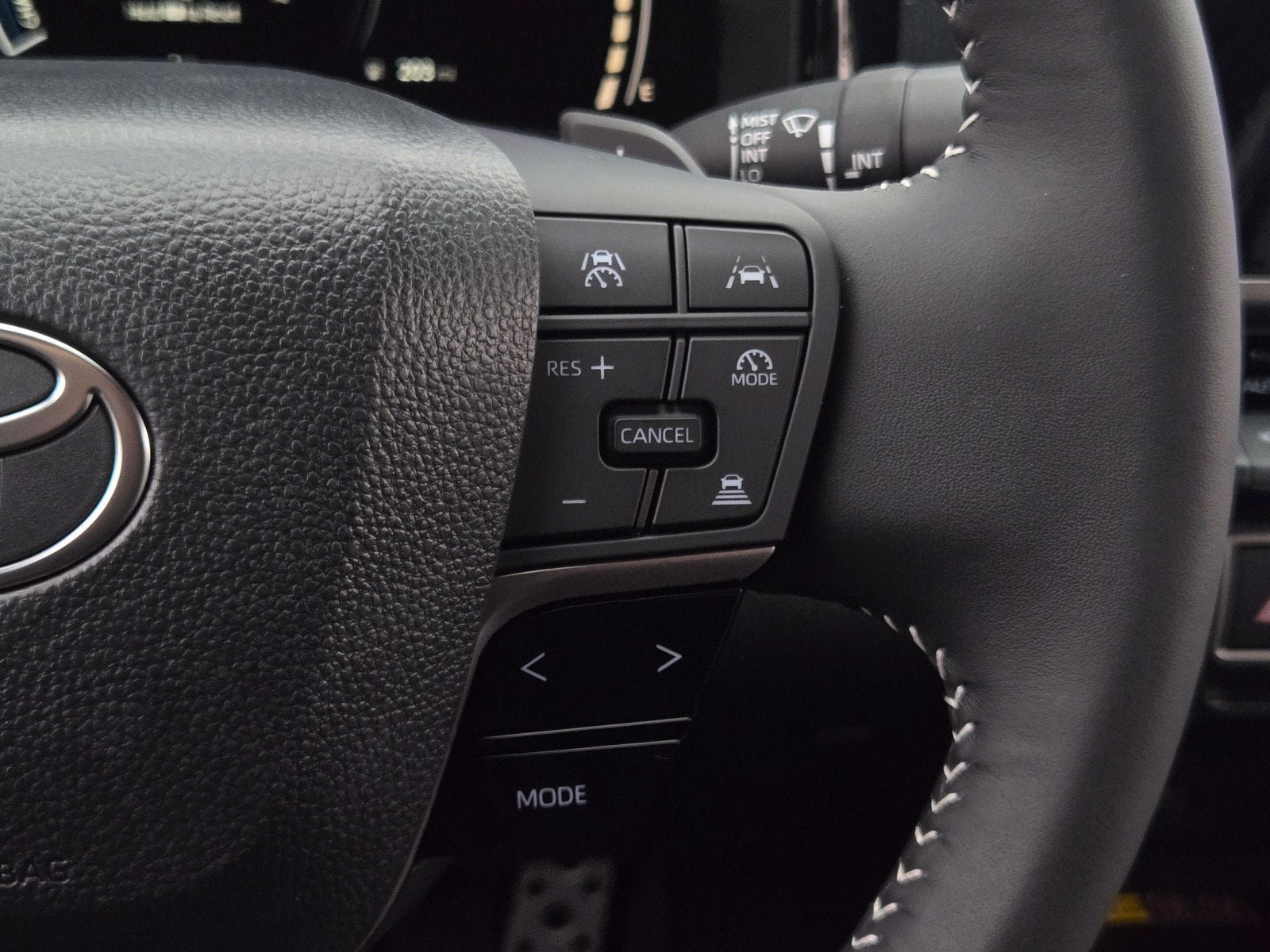 Certified 2026 Toyota Camry SE w/ Convenience Package FWD image 20