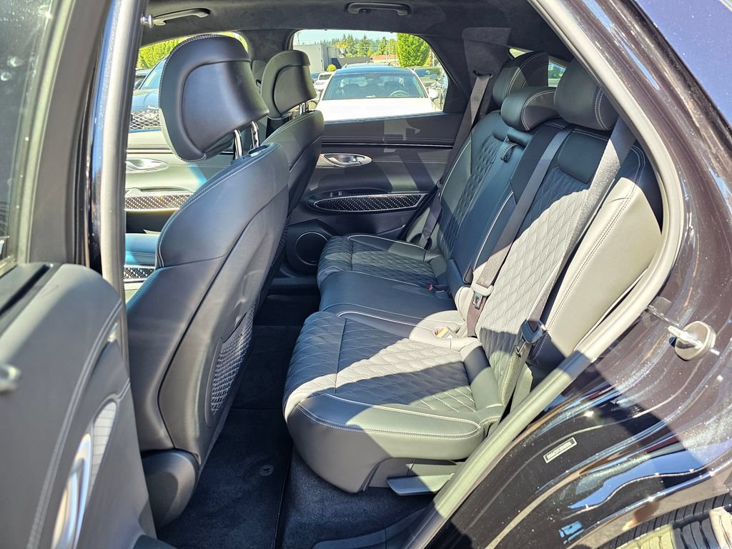 Certified 2025 Genesis GV70 3.5T Sport w/ Sport Prestige Package AWD/4WD image 23