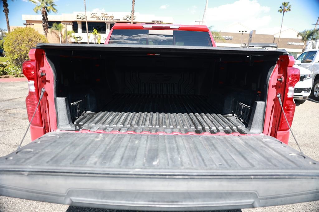 Used 2019 Chevrolet Silverado 1500 LT w/ All-Star Edition image 36