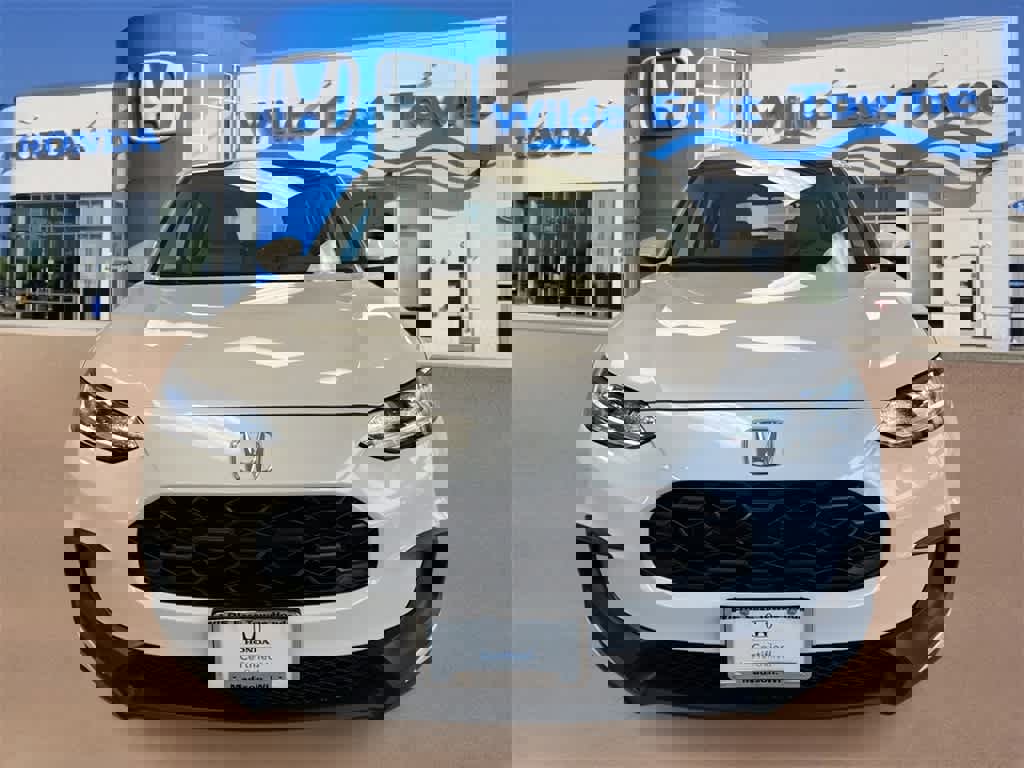 Certified 2025 Honda HR-V LX image 3