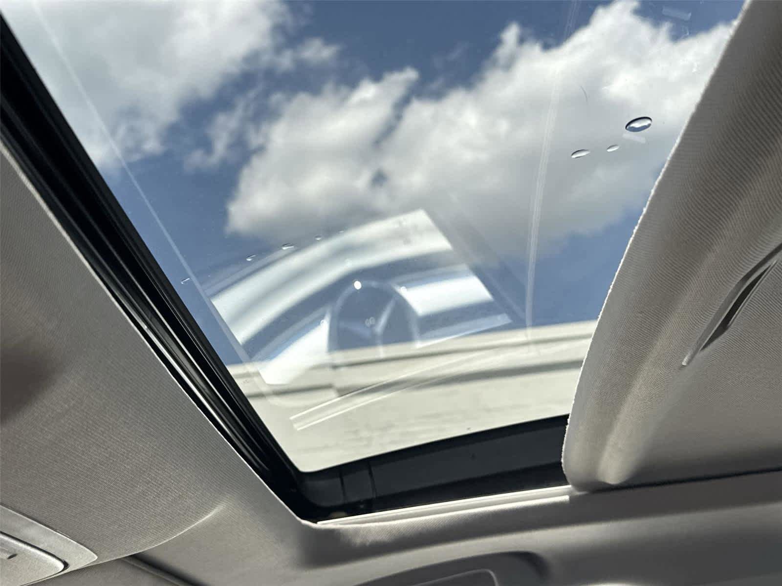 Used 2020 Honda Accord Touring image 14