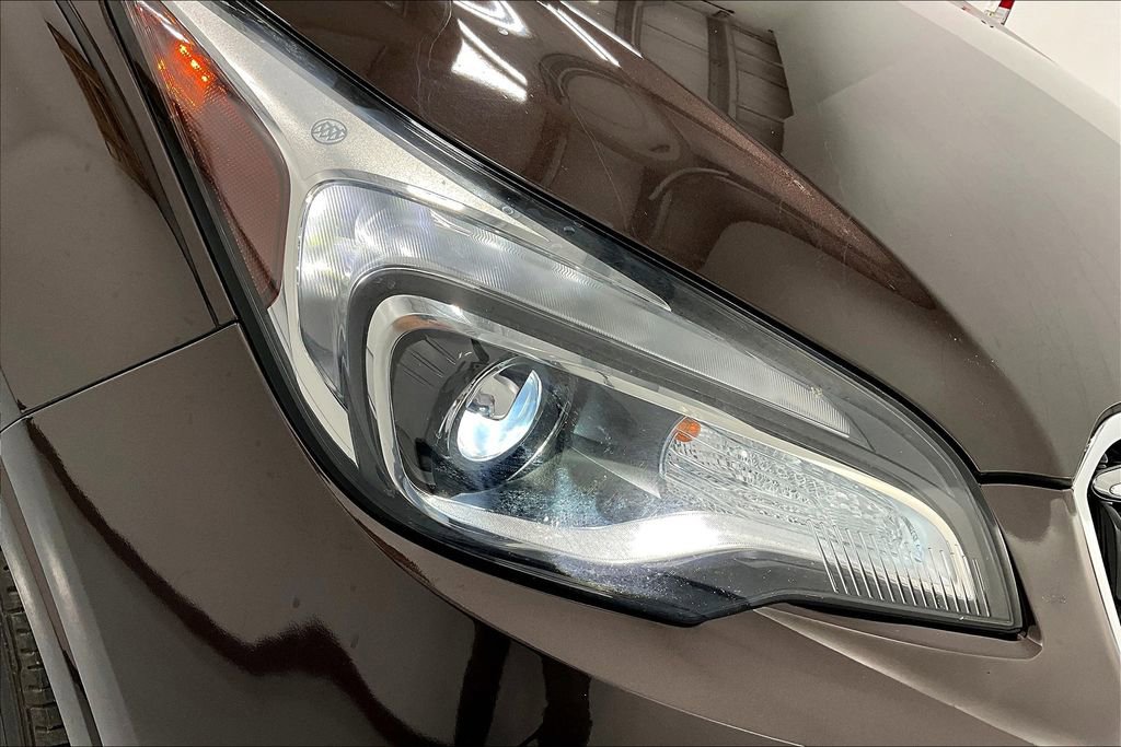 Used 2020 Buick Envision Essence image 37