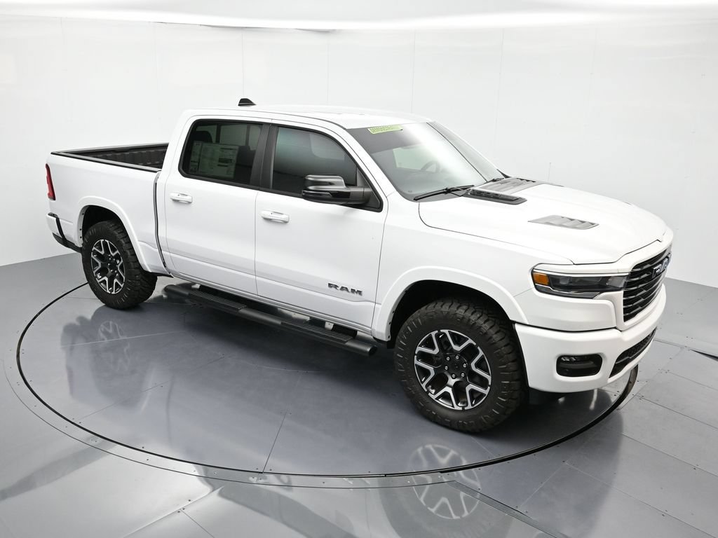 New 2025 RAM 1500 Laramie w/ Sport Appearance Package AWD/4WD image 29