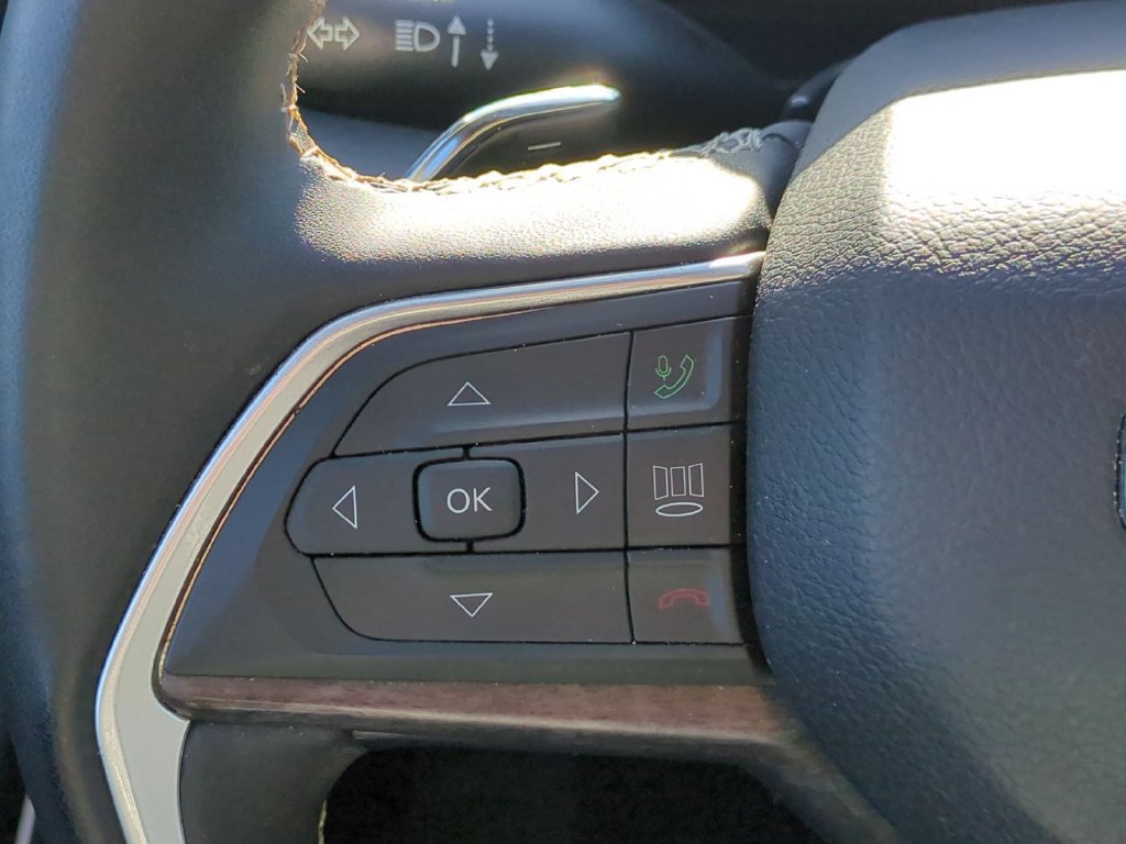 Used 2024 Jeep Grand Cherokee Limited 4xe AWD/4WD image 18