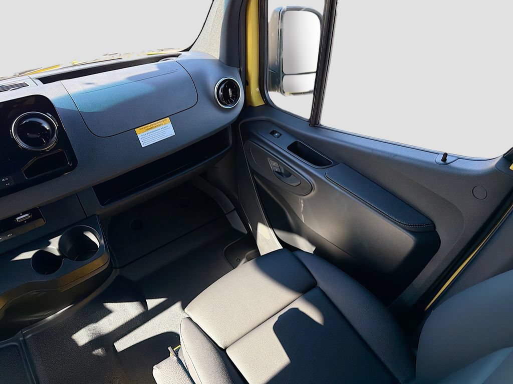 New 2026 Mercedes-Benz Sprinter 2500 image 23