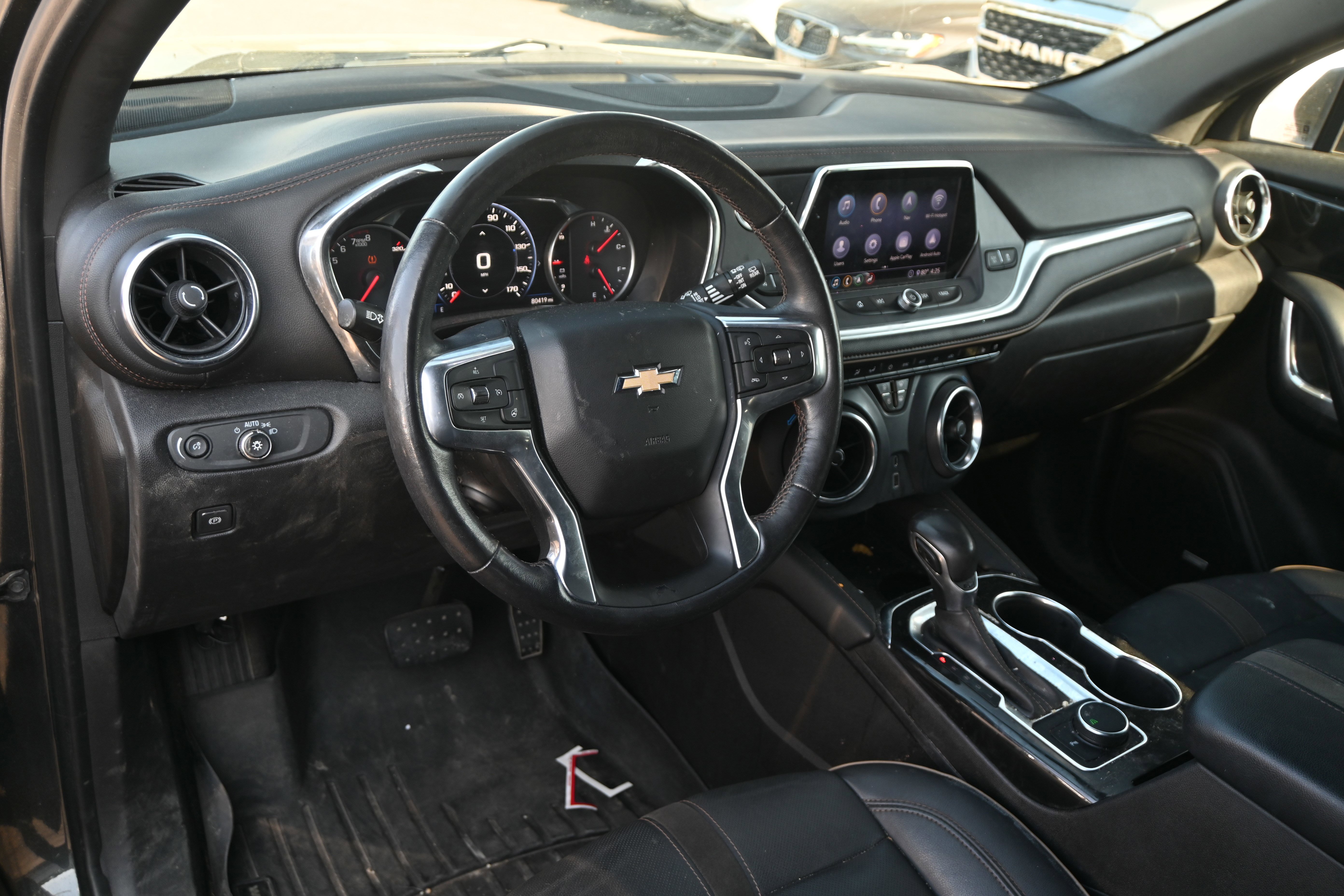 Used 2020 Chevrolet Blazer Premier image 3