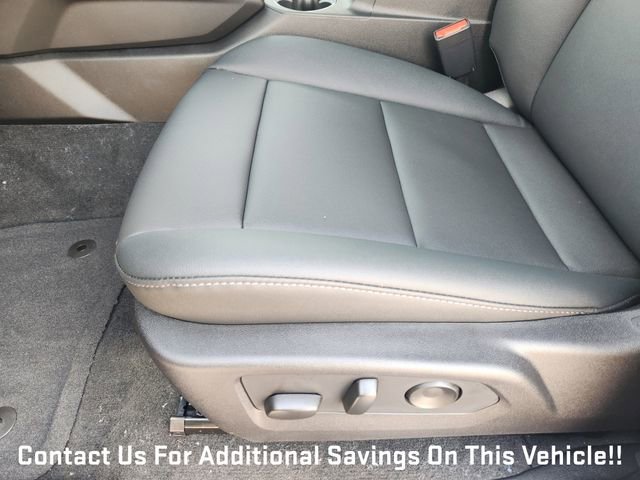 New 2026 GMC Canyon Elevation w/ Convenience Package image 18