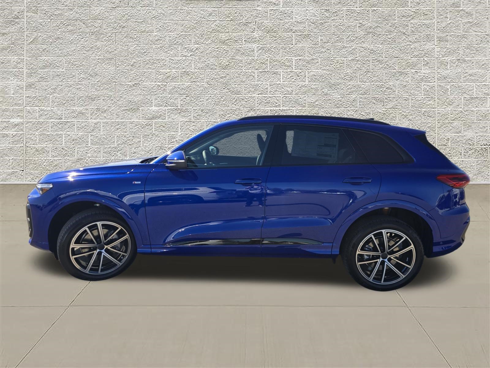 New 2026 Audi Q5 Premium Plus AWD/4WD image 4