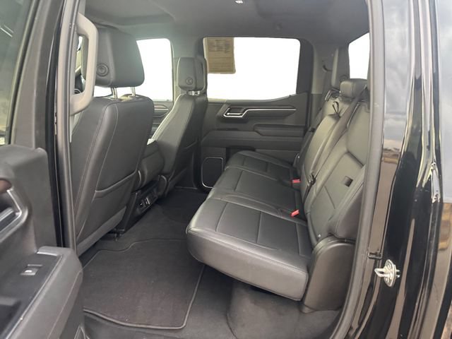 Used 2025 GMC Sierra 1500 SLT RWD image 10