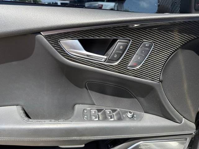 Used 2014 Audi RS 7 Prestige w/ Carbon-Optic Package AWD/4WD image 15