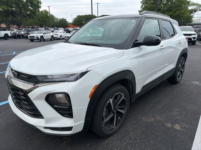 Used 2023 Chevrolet TrailBlazer RS w/ Convenience Package FWD image 4