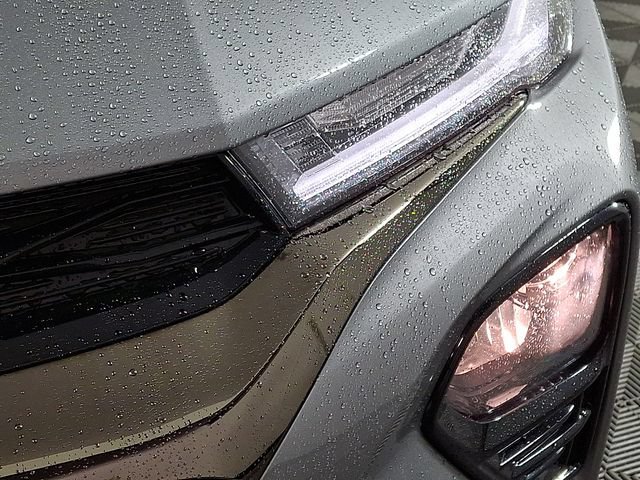 Used 2023 Chevrolet TrailBlazer RS AWD/4WD image 12