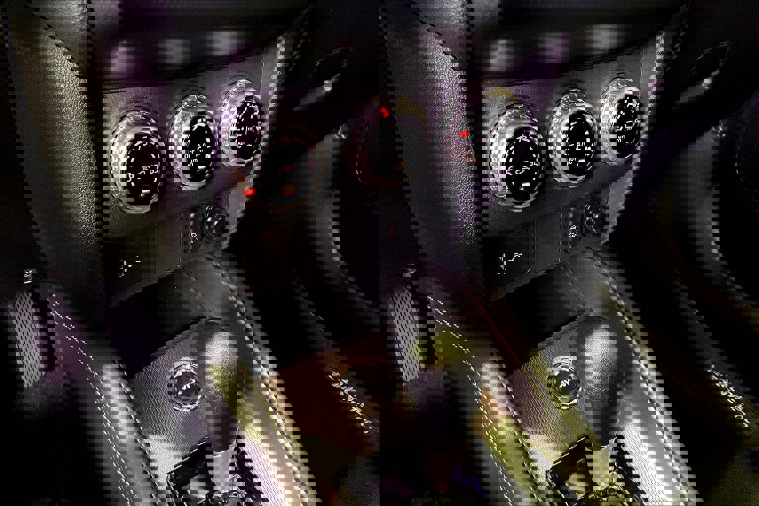 Used 2025 Mitsubishi Outlander Sport AWD image 15